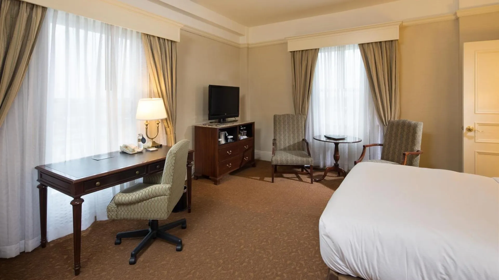 The Seelbach Hilton Louisville Hotel