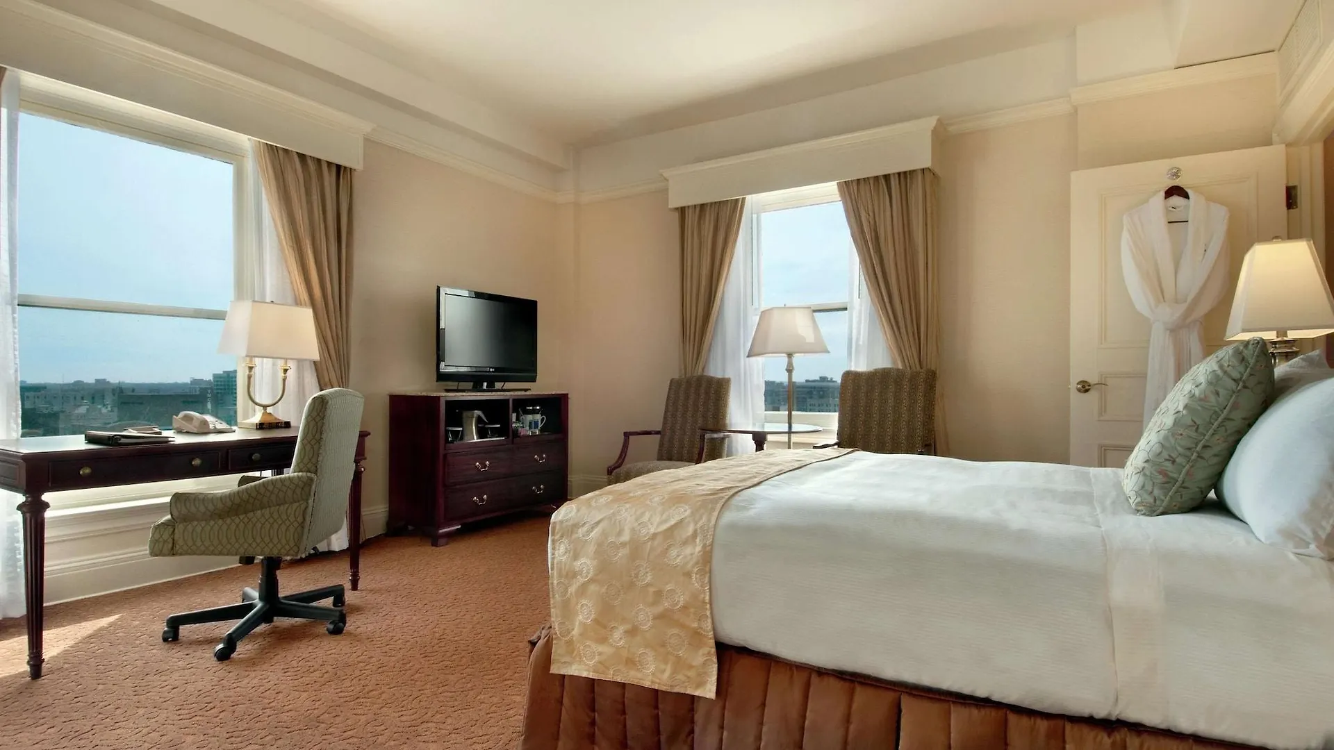 The Seelbach Hilton Луисвилл