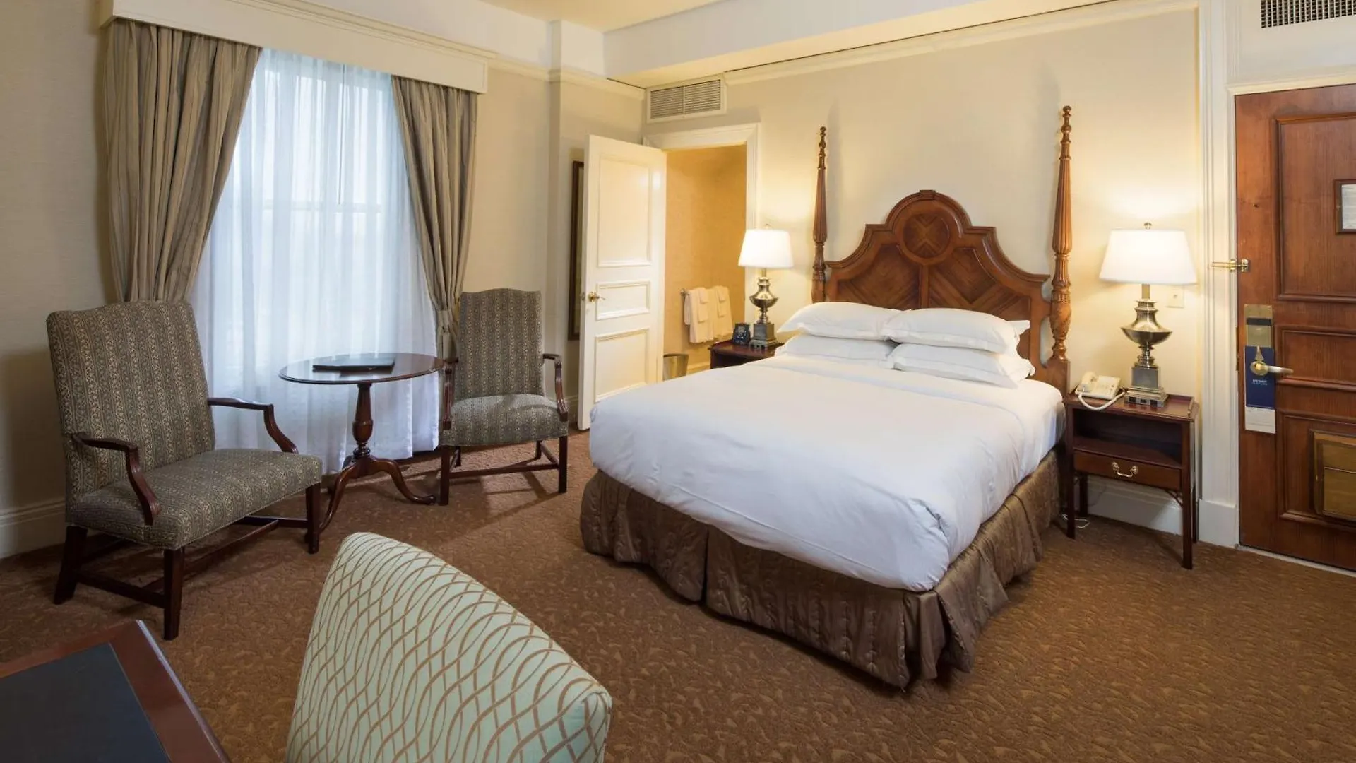 The Seelbach Hilton Луисвилл