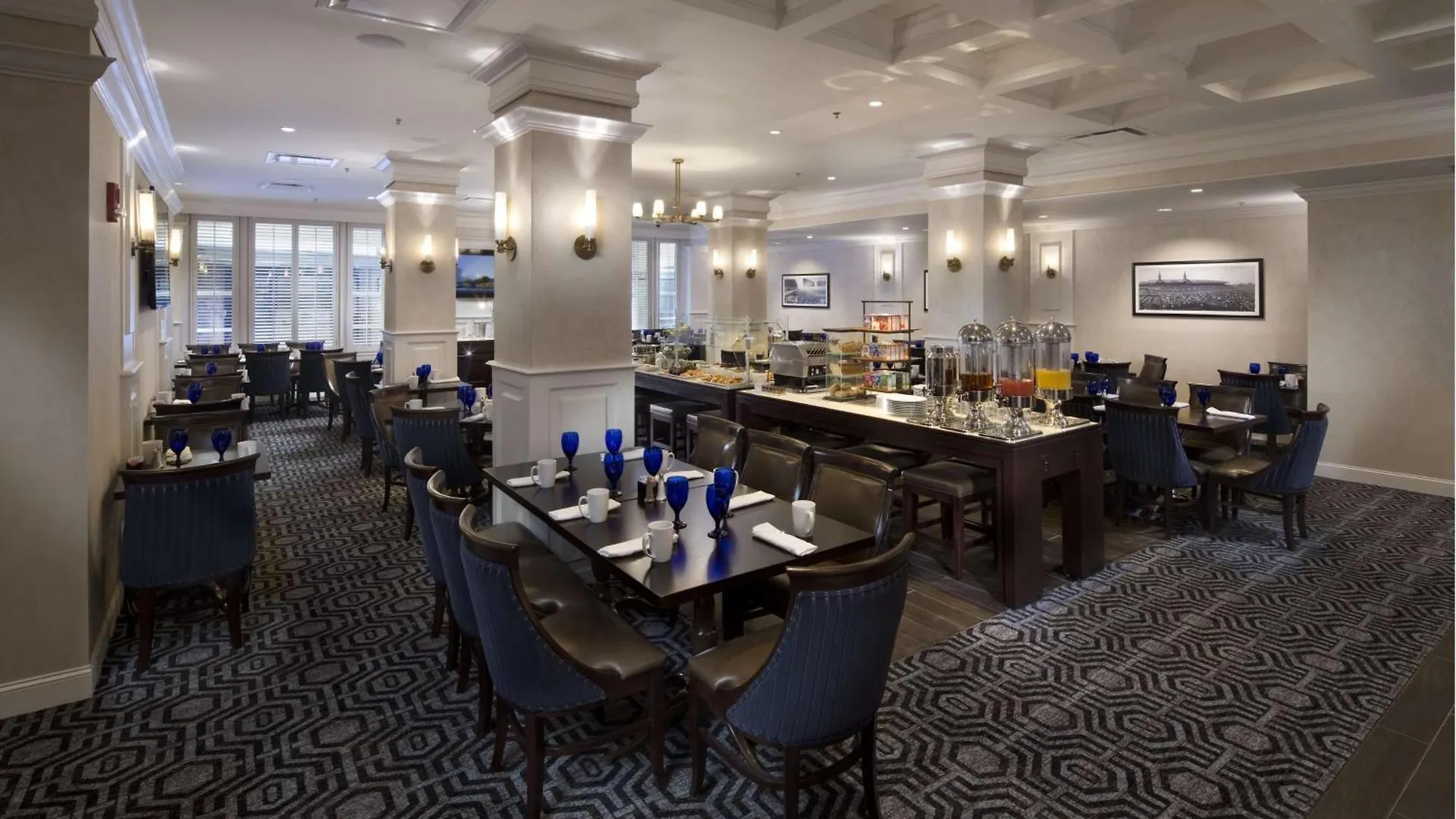 The Seelbach Hilton Луисвилл